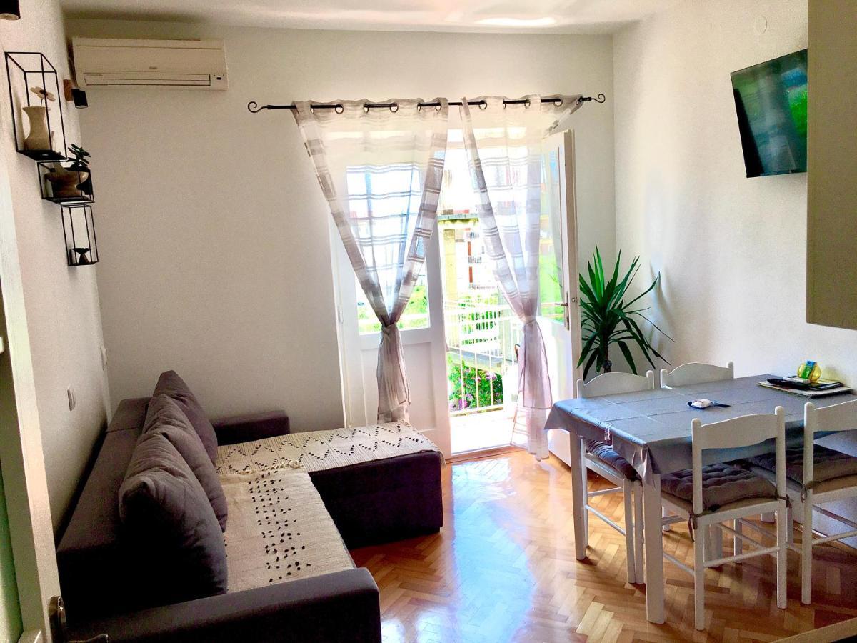 Apartman Borić Podgora Bagian luar foto